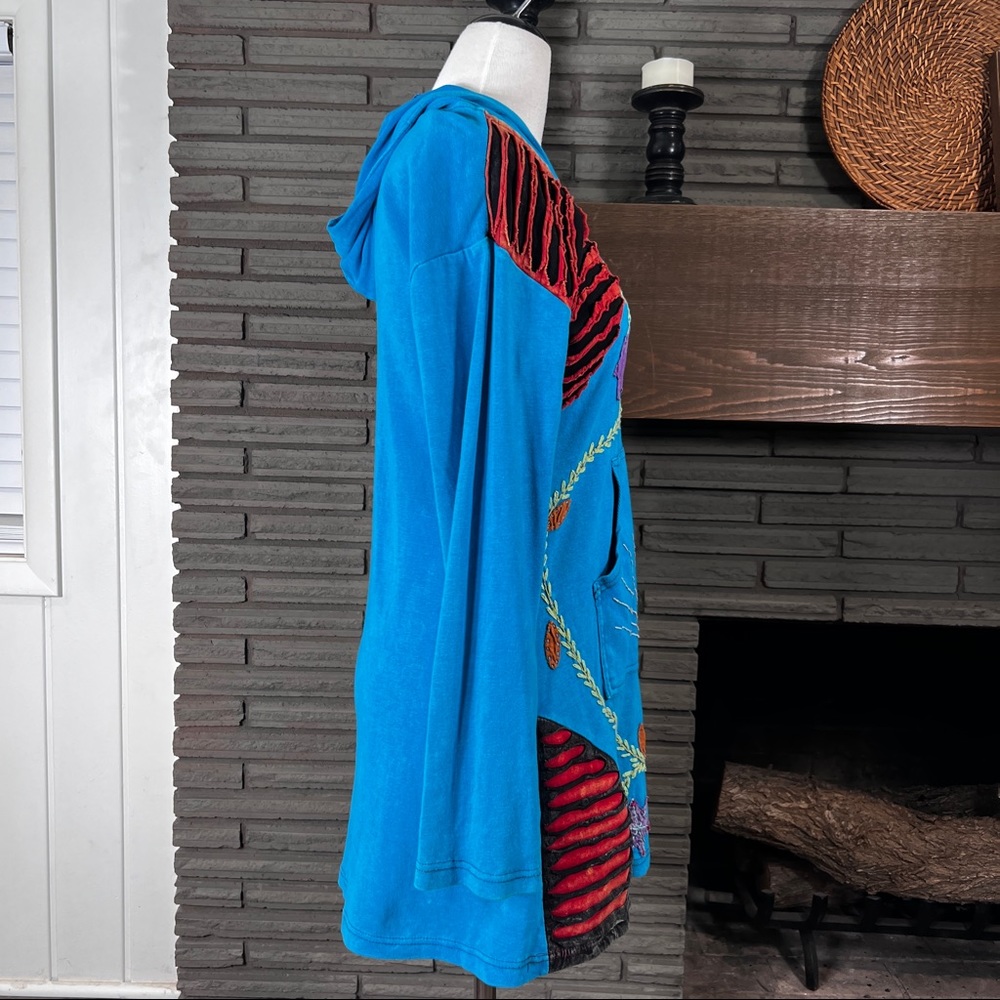 Rising International Patchwork Hoodie Size Medium - image 4